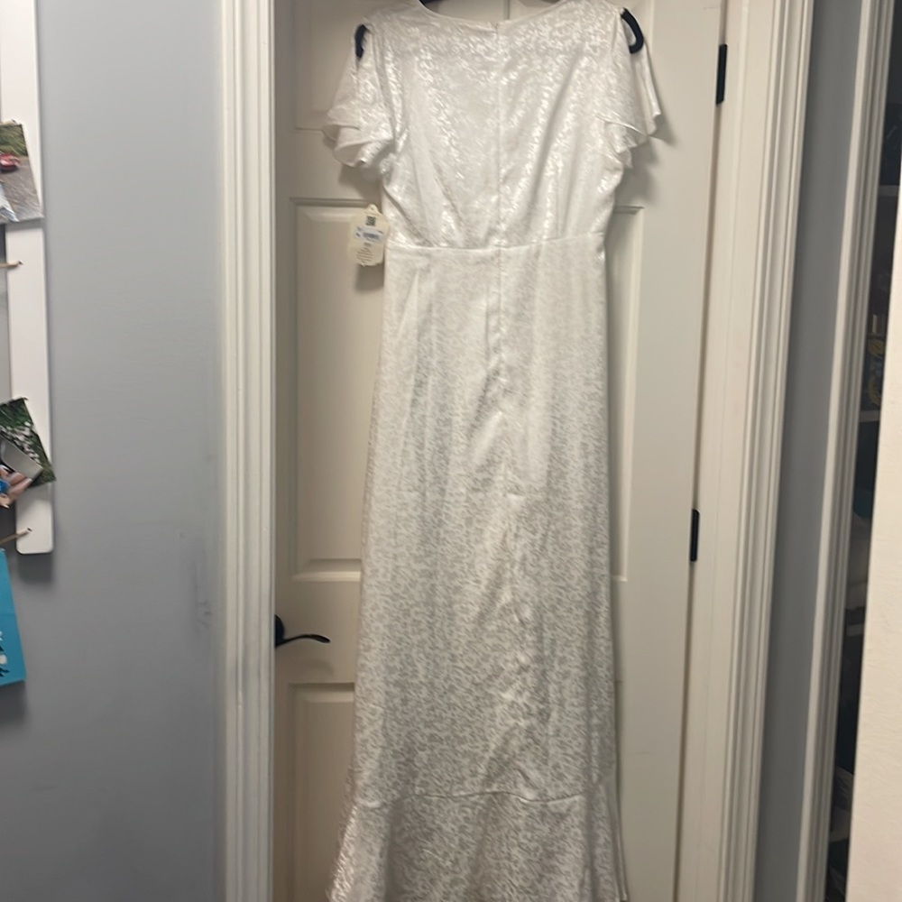 White fake wrap dress. Alter’d state size medium NWT - Picture 7 of 7